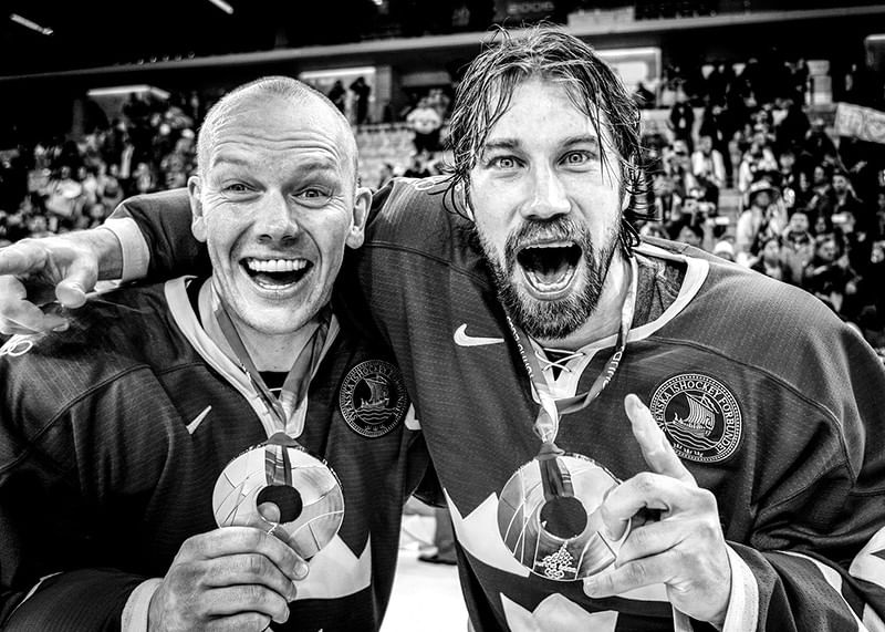 Peter Forsberg Och Mats Sundin OS-Guld i Turin Italien 2006-12