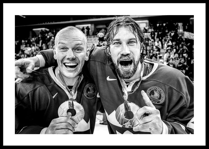 Peter Forsberg Och Mats Sundin OS-Guld i Turin Italien 2006-12