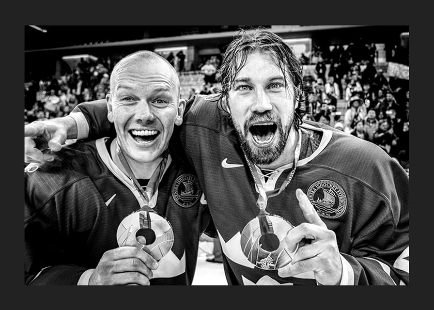 Peter Forsberg Och Mats Sundin OS-Guld i Turin Italien 2006-12