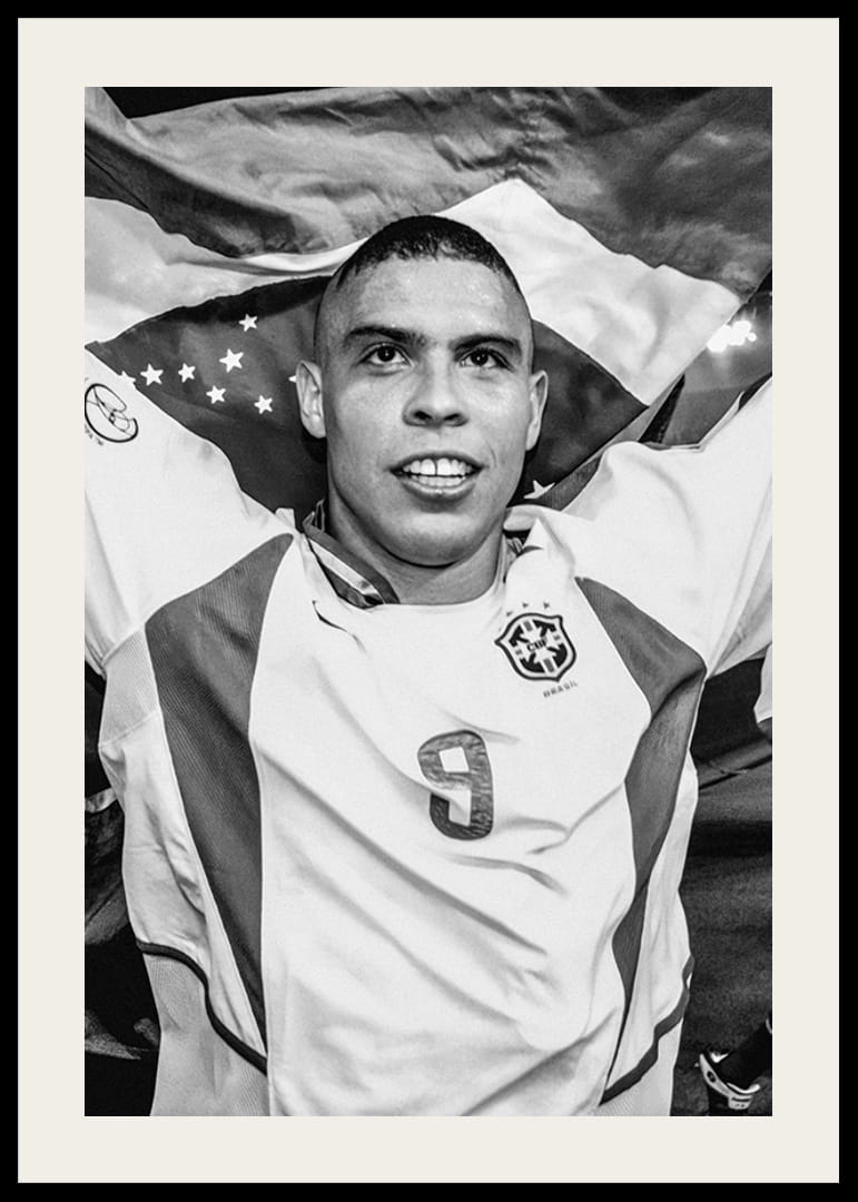 Ronaldo în timpul Cupei Mondiale din 2002-12