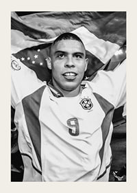 Ronaldo during the 2002 World Cup-3