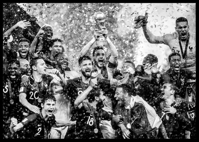 Francúzsky futbalový tím oslavuje víťazstvo na majstrovstvách sveta v Moskve v roku 2018-12