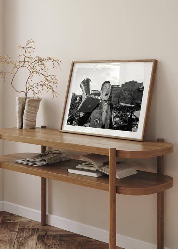 Poster Frölunda HC Roger Rönnberg 04 B&W crossfade