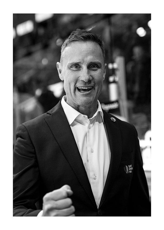 Poster Frölunda HC Roger Rönnberg 02 B&W