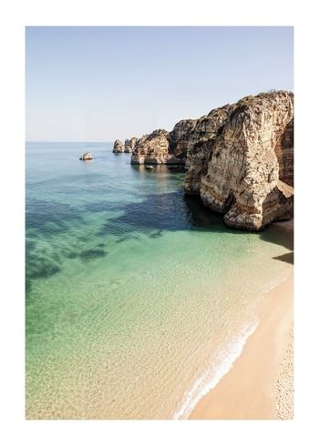 Plakat Crystal Waters By The Cliffs