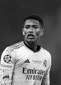Black and white portrait image of Jude Bellingham in Real Madrid-3