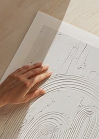 Póster con motivos texturizados.-9