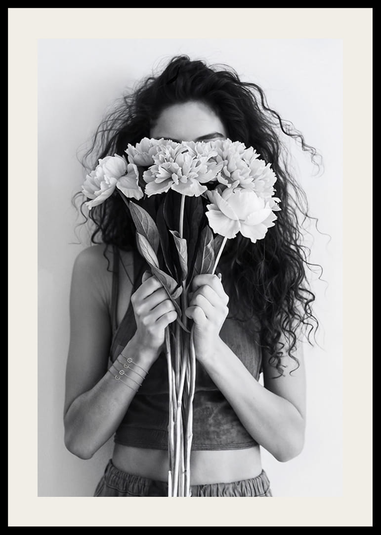 Póster mujer flores pulsera Coco Chanel-12