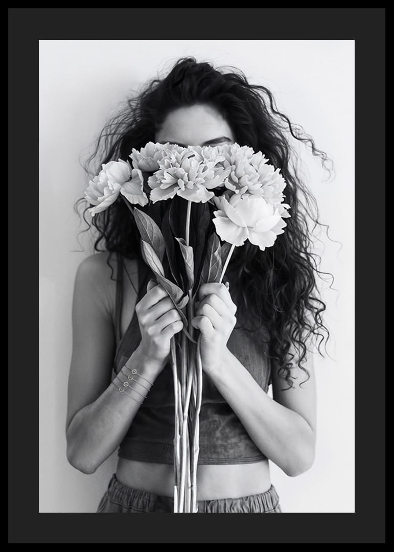 Póster mujer flores pulsera Coco Chanel-12