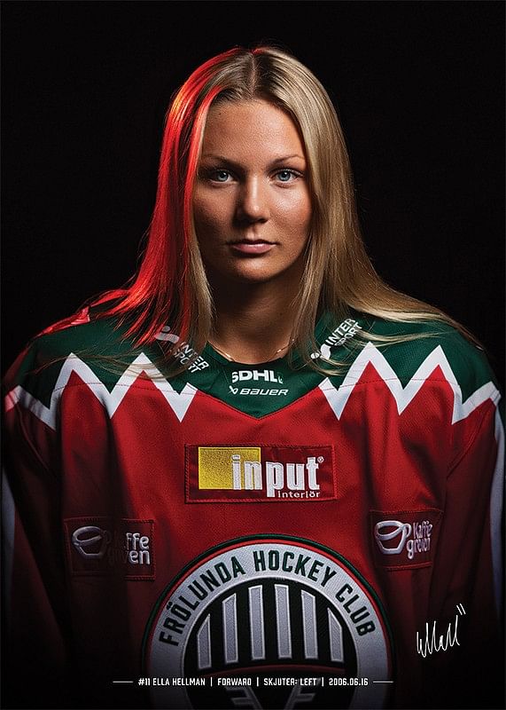 Ella Hellman #11 Frölunda HC 2024/2025-12