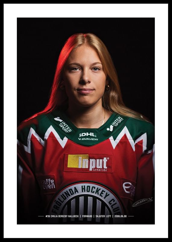 Emilia Bergeby Hallbeck #36 Frölunda HC 2024/2025-12