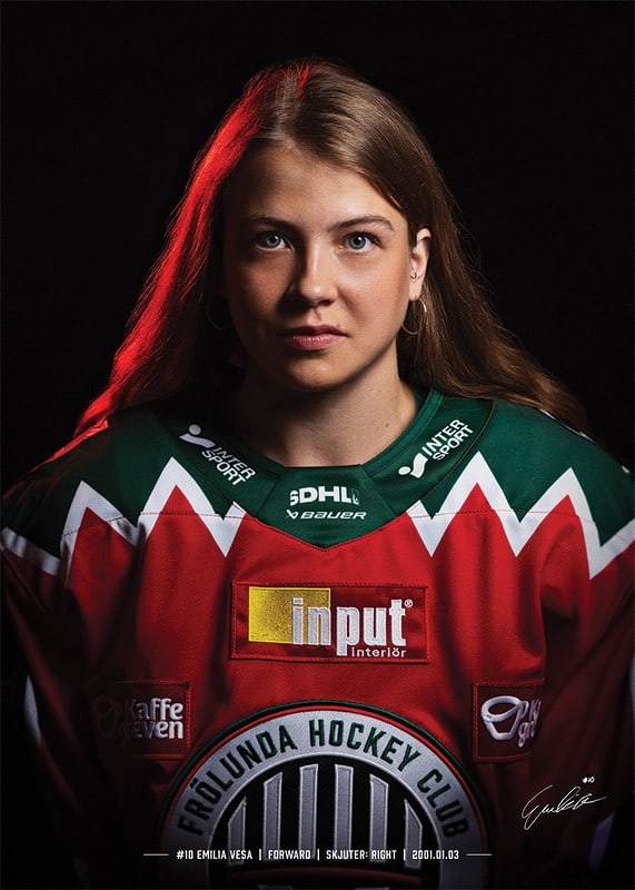 Emilia Vesa #10 Frölunda HC 2024/2025-12