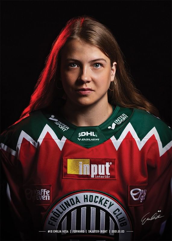 Emilia Vesa #10 Frölunda HC 2024/2025-12