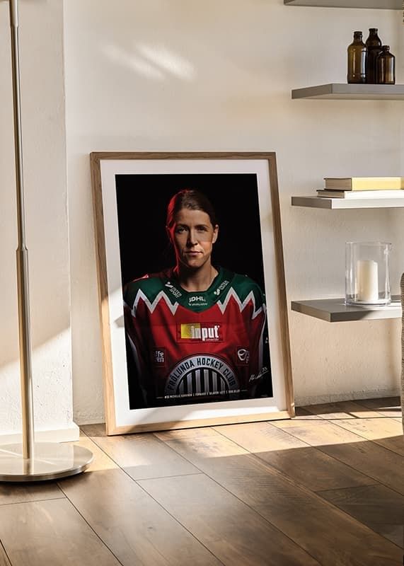 Poster Michelle Karvinen #33 Frölunda HC 2024/2025 crossfade