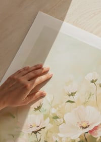 En poster med mjuka blommor i pastelltoner-9