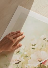 Un poster cu flori moi în tonuri pastelate-5