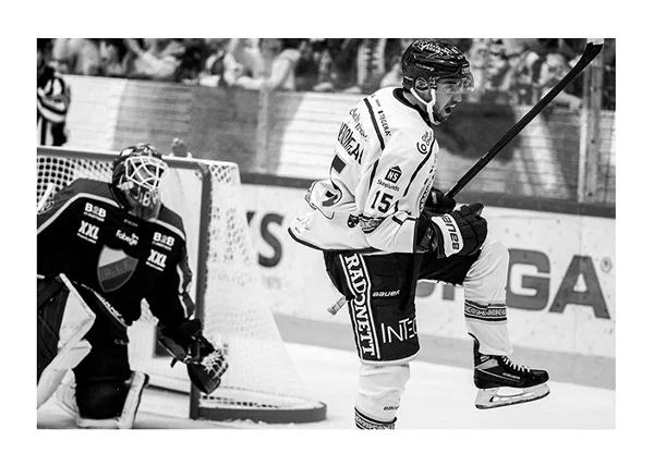 Poster Max Veronneau 2021 01 Leksands IF