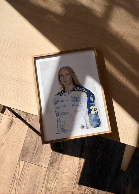 Poster Nathalie Carlsson Mattila #25 Leksands IF 2024/2024 crossfade