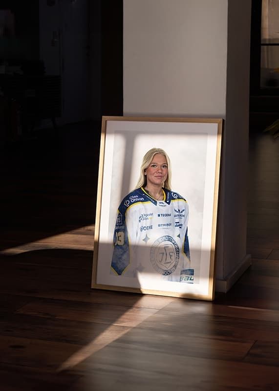Poster Ella Lindmark #13 Leksands IF 2024/2024 crossfade