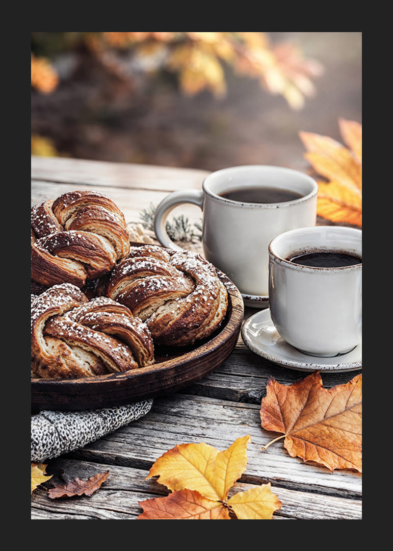 Poszter őszi kávéval, kávéval és fahéjas zsemlével-12