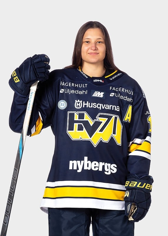 Klara Seroiszkova #19 HV71 2024/2025-12