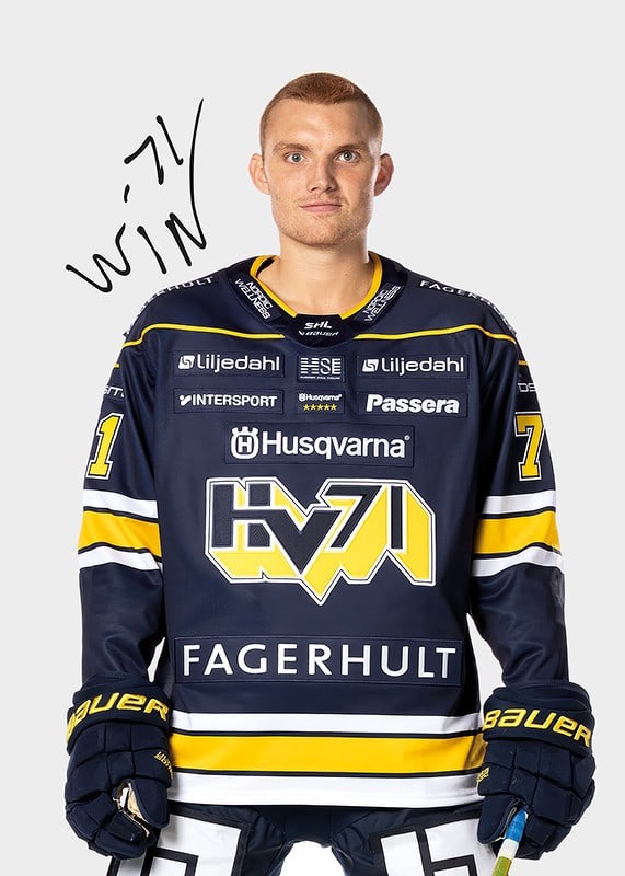 William Ignberg Nilsson #71 HV71 2024/2025-12