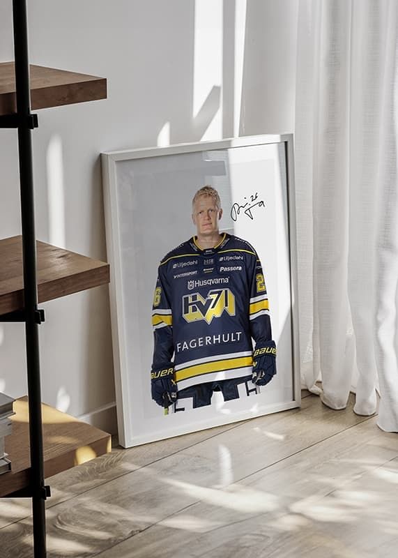 Poster Tommi Tikka #26 HV71 2024/2025 crossfade