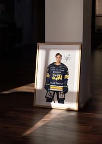 Oscar Fisker Moelgaard #24 HV71 2024/2025-4