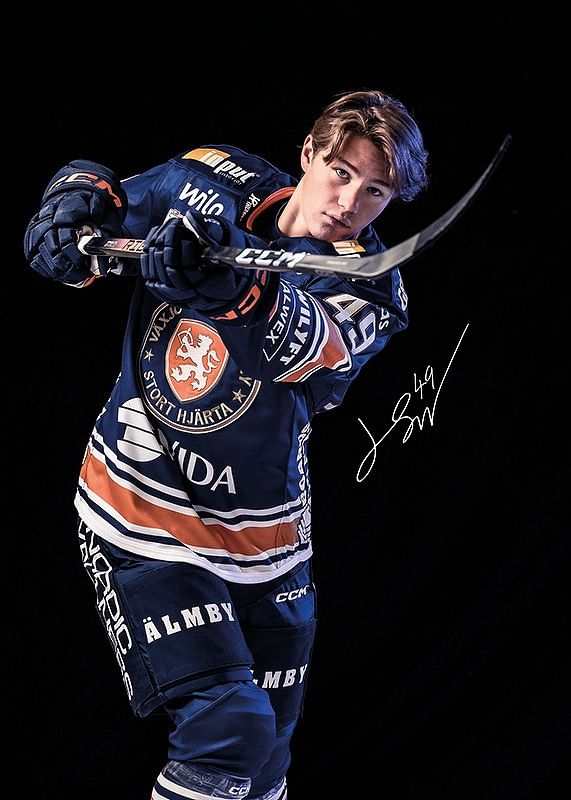 Leo Sahlin Wallenius #49 Växjö Lakers 2024/2025-12