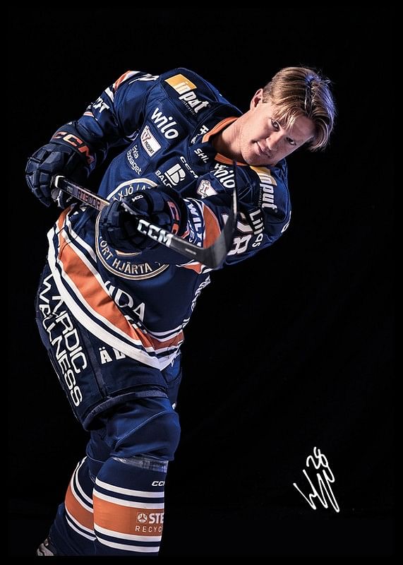 Hugo Gustafsson #28 Växjö Lakers 2024/2025-12