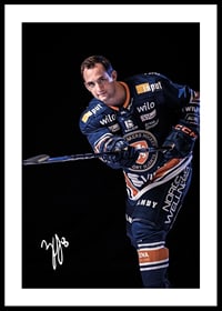 Zach Giuttari #8 Växjö Lakers 2024/2025-0