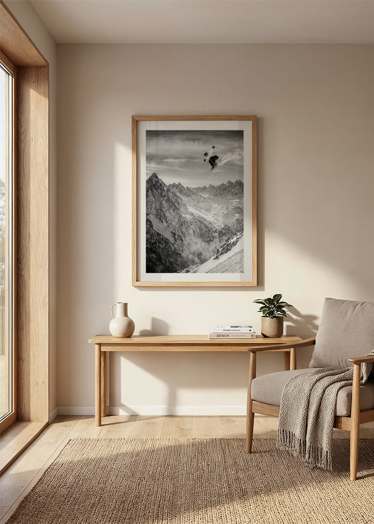 Poster där en skidåkare åker utför berget-12