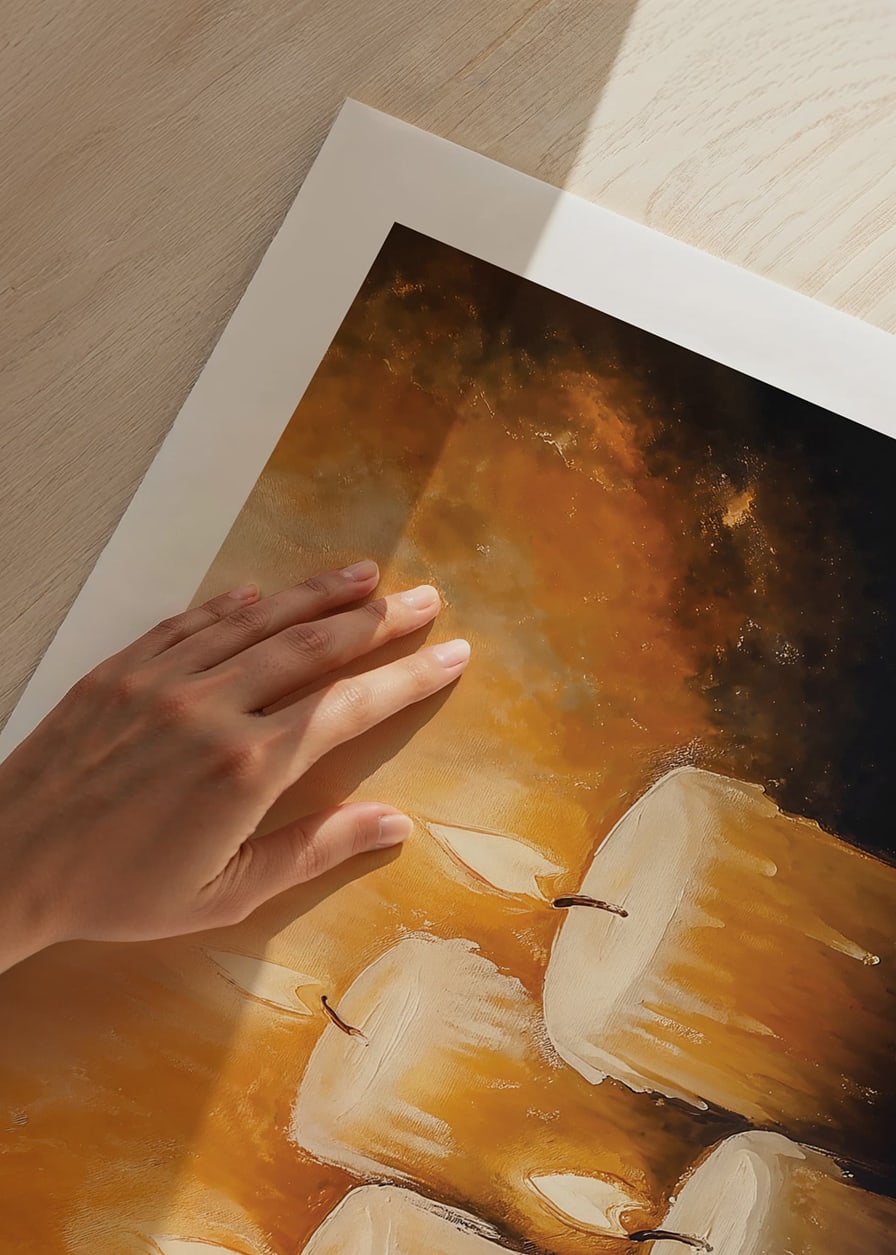 Een poster met vier gloeiende kaarsen die een warme en rustgevende gloed verspreiden-12