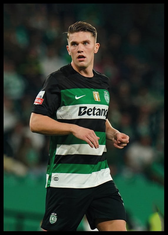 Viktor Gyökeres Sporting CP Football-12