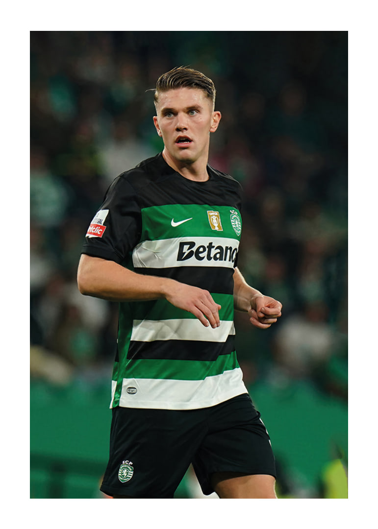 Viktor Gyökeres Sporting CP Football-12
