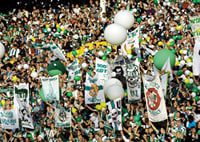 2001 Publik 02 Hammarby IF-5