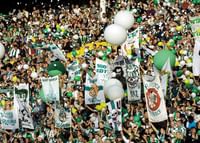 2001 Publik 02 Hammarby IF-3