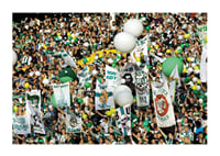 2001 Publik 02 Hammarby IF-3