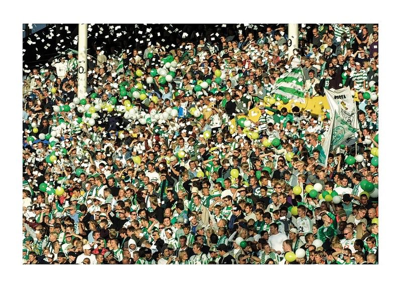 2001 Publik 01 Hammarby IF-12