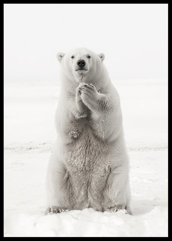 Ein majestätischer Eisbär steht aufrecht in der weißen arktischen Landschaft, als Symbol für Stärke und die Schönheit der Natur-12