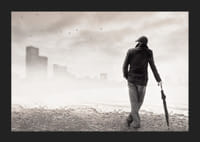 En ensam figur står med ett paraply och blickar ut över en dimhöljd stad, fångad i ett ögonblick av stillhet och reflektion.-5