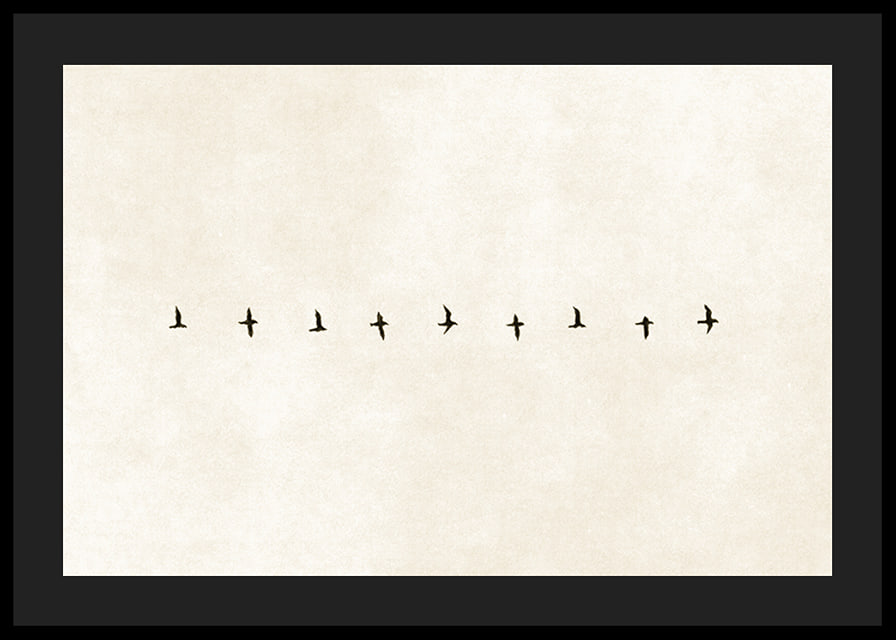 En minimalistisk skildring av fåglar i harmonisk formation, som förmedlar frihet och stillhet.-12