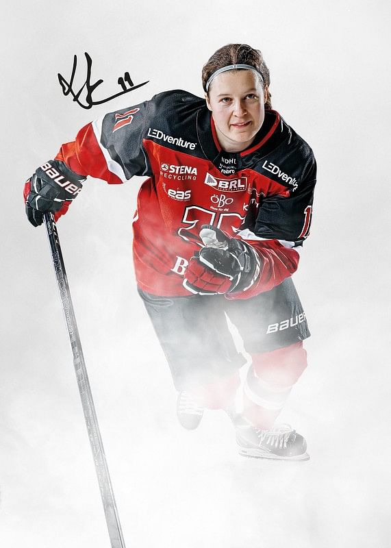 Esteri Kalliomäki #11 Örebro Hockey 2024/2025-12