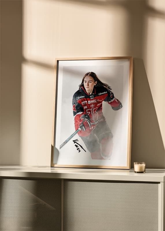 Poster Katrín Björnsdóttir #24 Örebro Hockey 2024/2025 crossfade