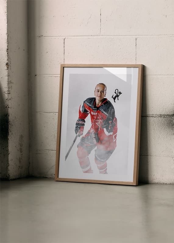 Poster Fanny Riise #61 Örebro Hockey 2024/2025 crossfade