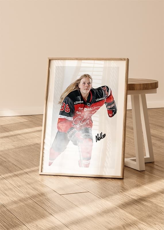 Poster Nell Lönnström #88 Örebro Hockey 2024/2025 crossfade