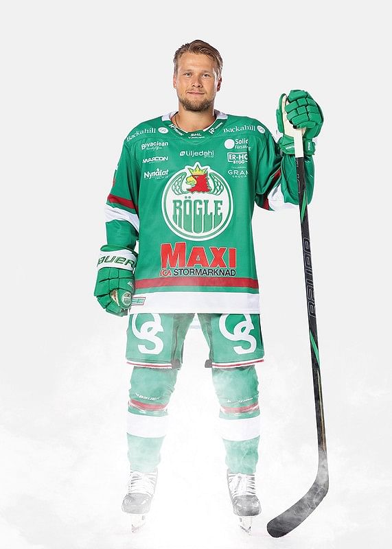 Jesper Pettersson #77 Rögle BK 2024/2025-12