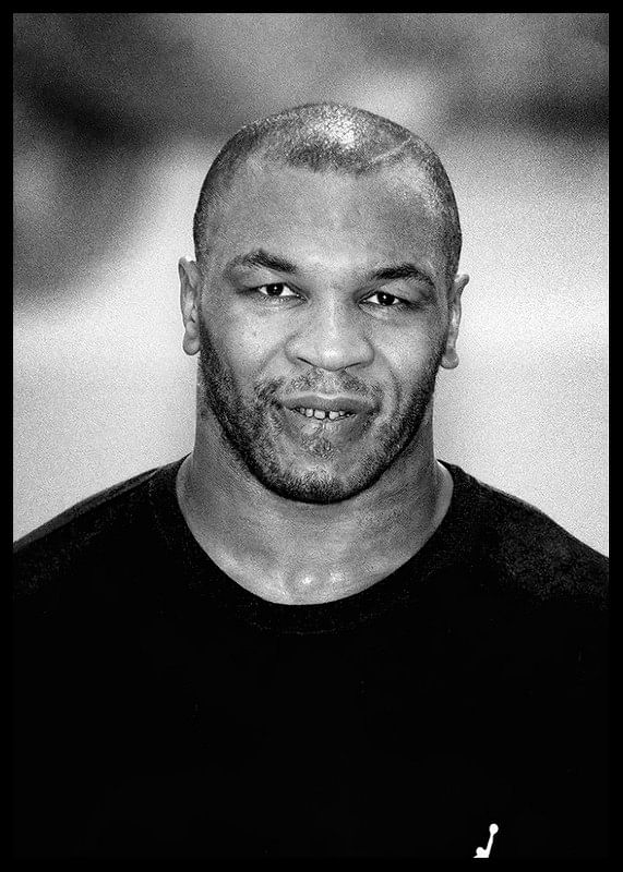 Mike Tyson 2001-12