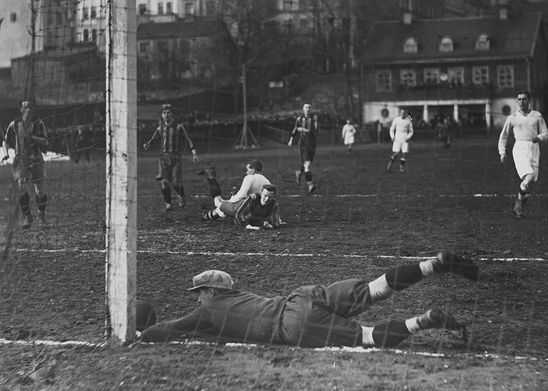 Bajen 02 Hammarby IF-12