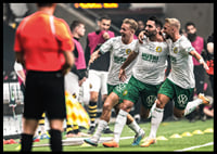 2023 Nahir Besara Med Lagkamrater Hammarby IF-4